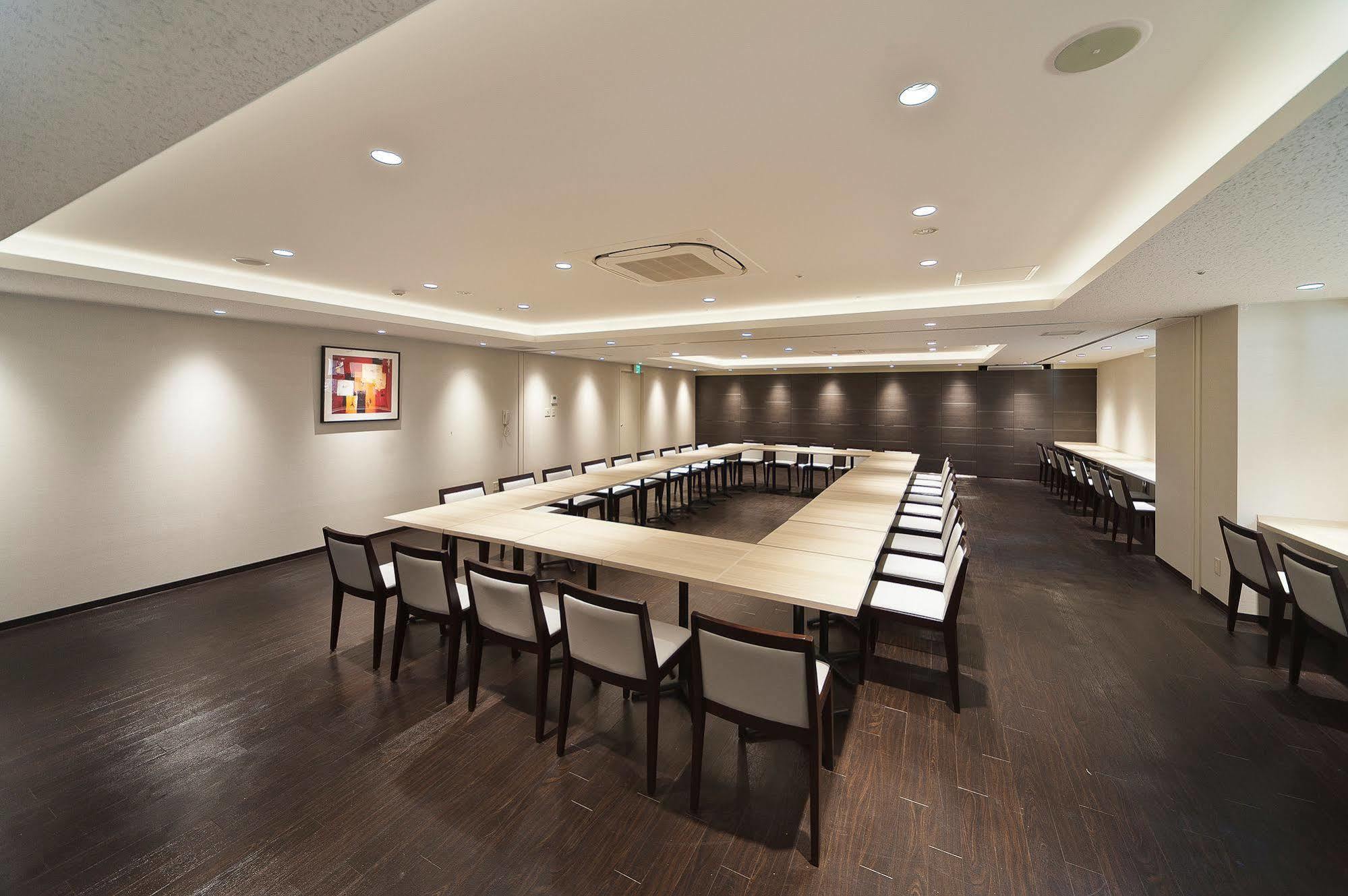 New Central Hotel Tokió Kültér fotó